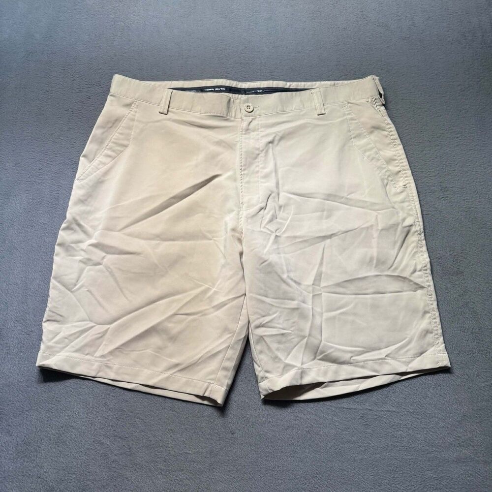 Pro Celebrity Mens 40 Golf Shorts Beige Performance Stretch Flat Front EUC